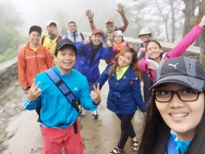 Group selfie before we hit the jump off of mount Ulap. Whats a climb if you cant document it right?